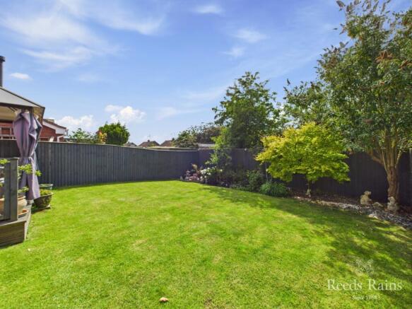 3 bed Detached for sale Image 12