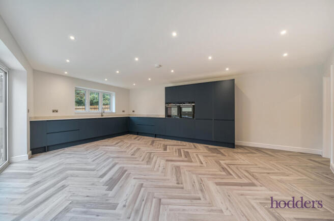 0714da2f-5e6b-4f6...