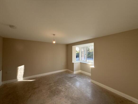 1 bed Ground Flat for sale Image 4