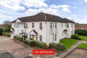 Flat 10, Exmoor Court, Exmoor Drive, Bromsgrove B61 0TW