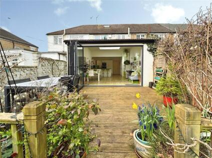 Station Avenue, Epsom, KT19