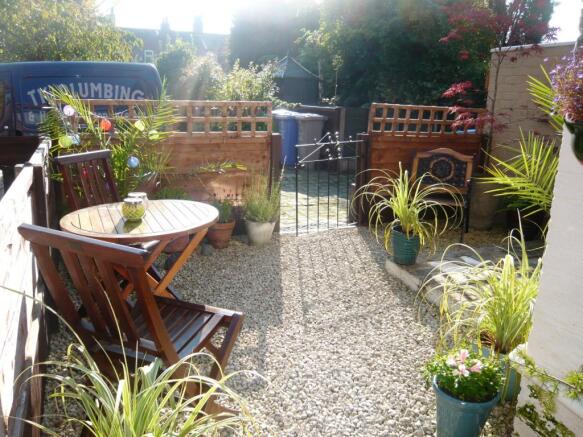Photo 16