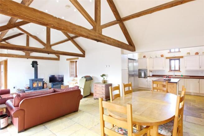 Sitting/Dining Room