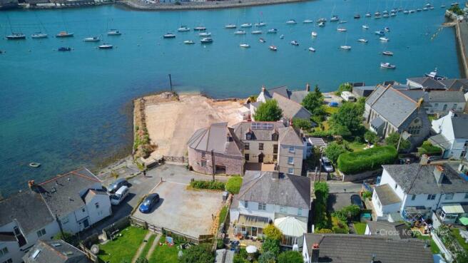 Water / Sea Views