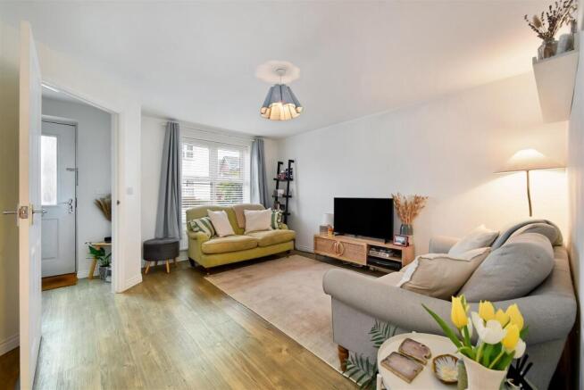 Alder Road, Andover photo 4