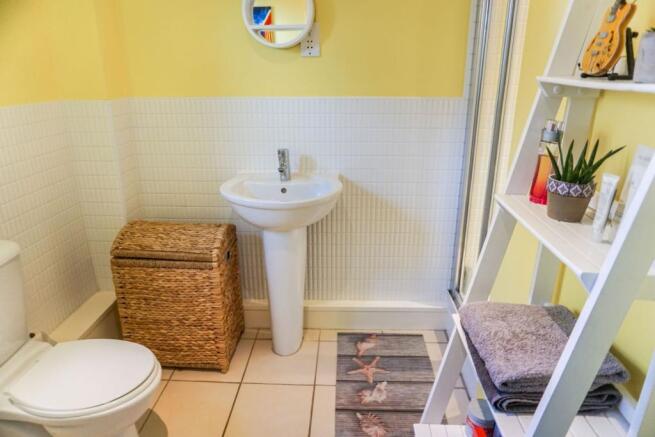 Master En-suite