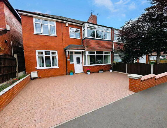 5 bed Semi-Detached for sale in oldham