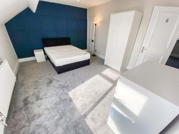 Room 6 Bedroom