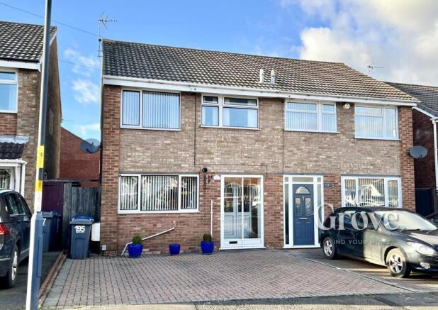 Pinewood Drive Woodgate 2.jpg