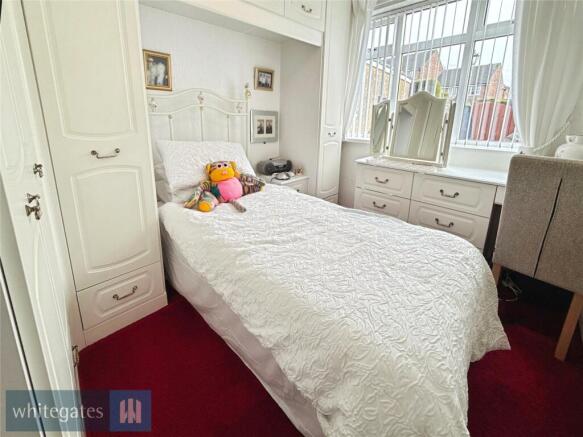 3 bed Bungalow for sale Image 9