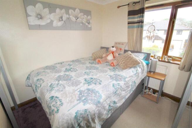 Bed 1.JPG