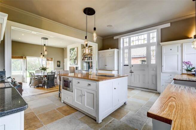 Kitchen/Breakfast
