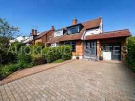 110, Tempest Avenue, Potters Bar EN6 5LA
