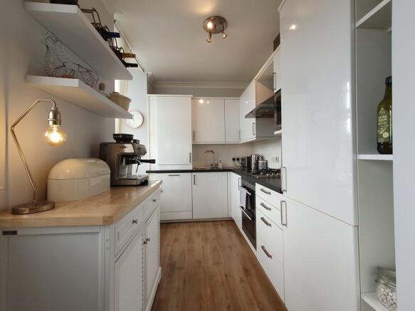 Kitchen 1