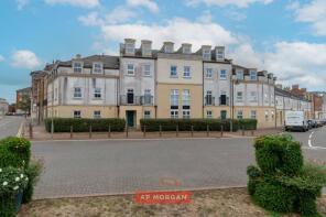 Apartment 16, 104 Rose Court, Rumbush Lane, Earlswood, Solihull B90 1FH