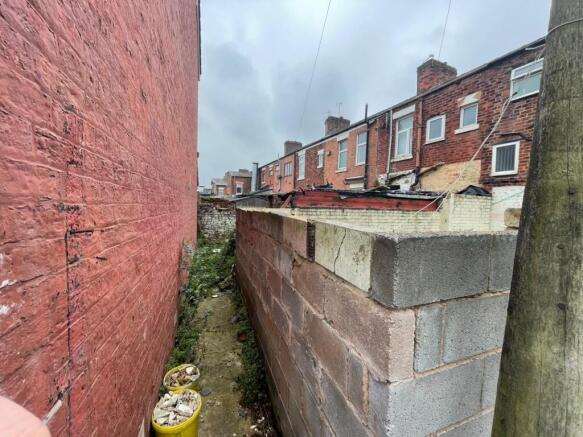 94 Acregate Lane, Preston, Lancashire PR1 5QP photo 4