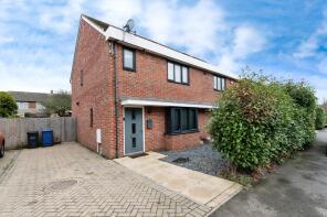 12, Sandpiper Close, Tilbury RM18 8FA