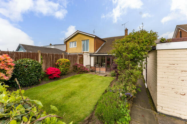 39 NARROW LANE-6