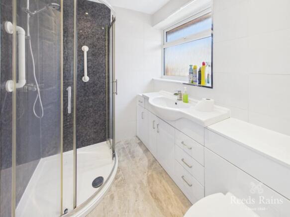 2 bed Bungalow to rent Image 5