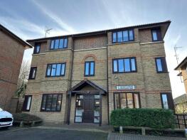 4, 12 St Marks Court, Maroons Way, Bellingham, London SE6 3QX