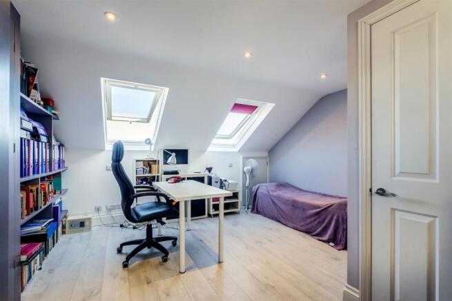 loft room.jpg