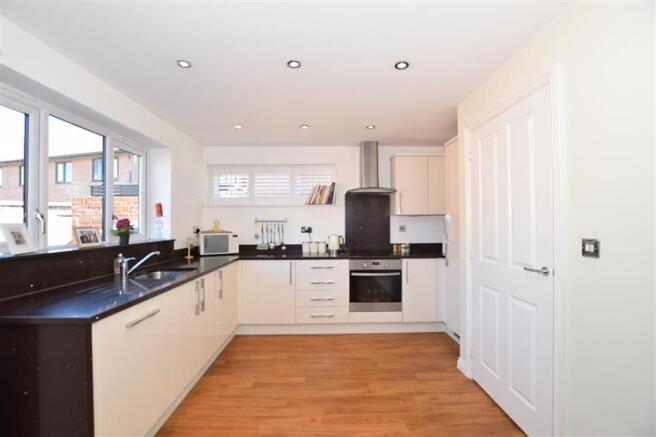 Kitchen/Lounge
