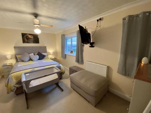 Bedroom.jpeg