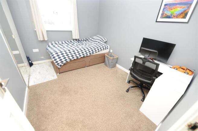 2 bed Apartment for sale Image 8