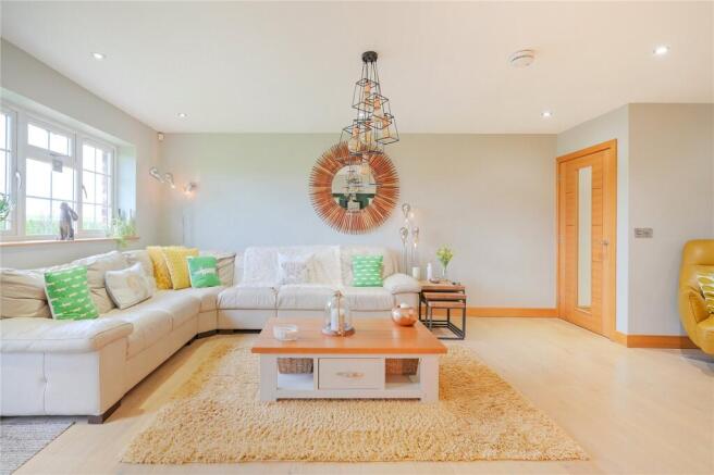 4 bed Barn Conversion for sale Image 5