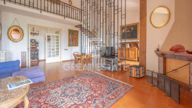Interno