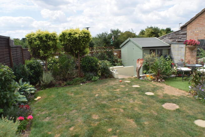 Photo 12