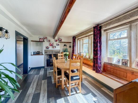 5 bed Character Property for sale Image 10