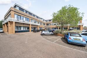 Flat 19, Weir House, Overbridge Square, Newbury RG14 5BP