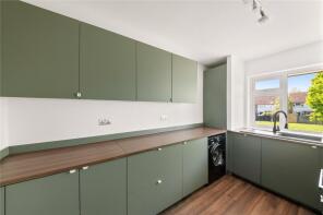 174a, Southbourne Gardens, Ruislip HA4 9SQ