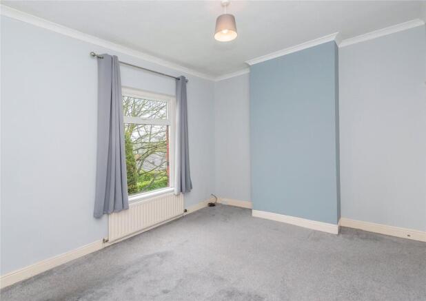 2 bed Terraced to rent Image 12