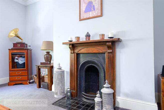 2 bed Terraced for sale Image 7