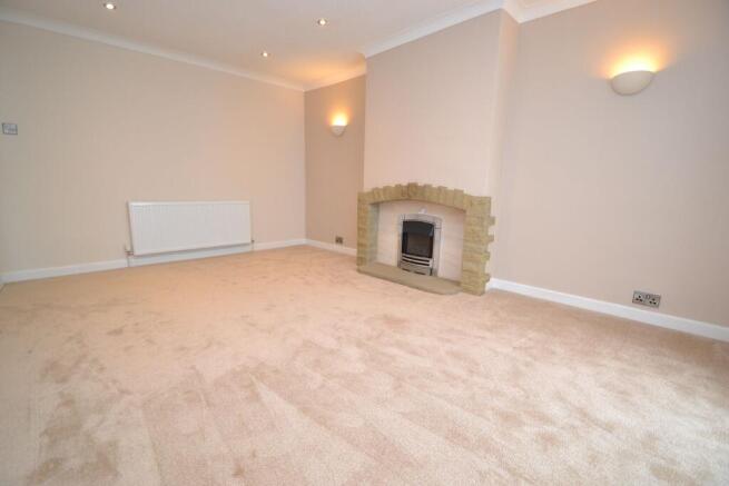 2 bed Semi-Detached Bungalow for sale Image 7