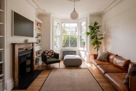 Wallwood Road, Upper Leytonstone, London, E11