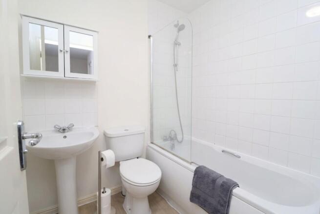 3 bed Semi-Detached for sale Image 12