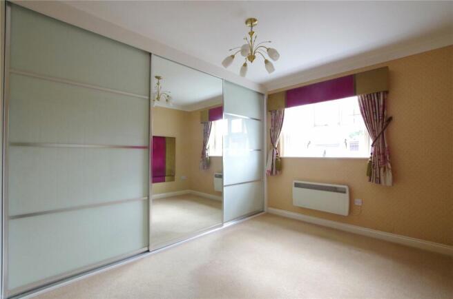 2 bed Apartment for sale Image 7