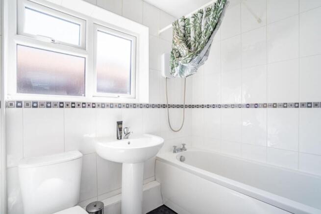 2 bed Detached Bungalow for sale Image 11