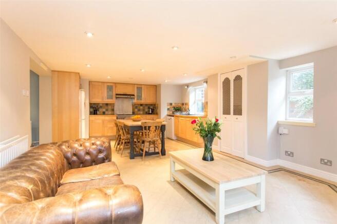 Kitchen / Diner