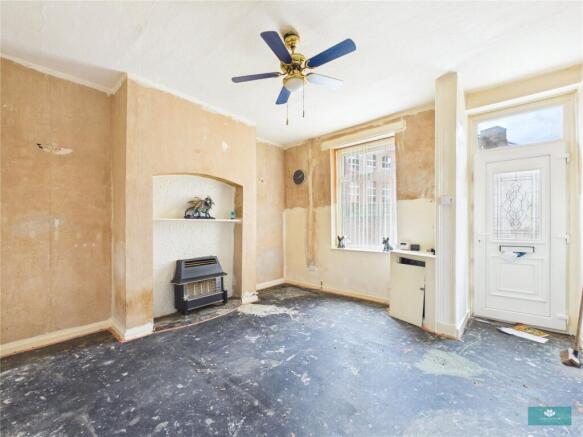 2 bed Terraced for sale Image 5