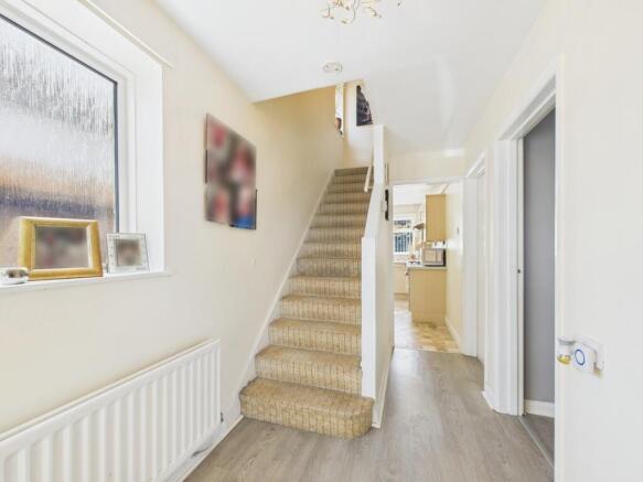 CAM02386G0-PR0121-STILL021