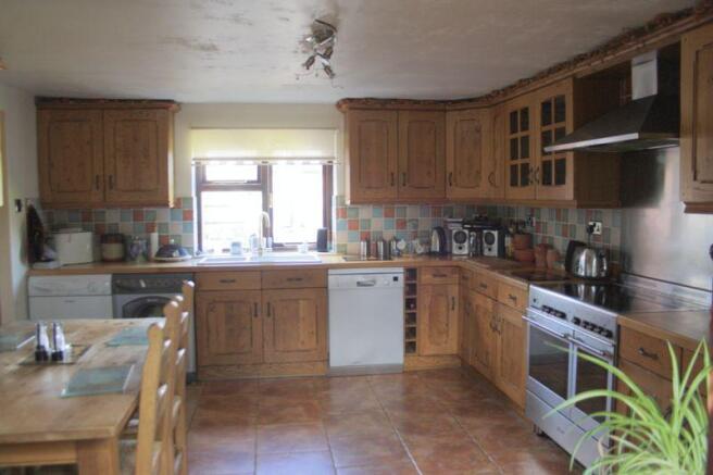 Kitchen 1