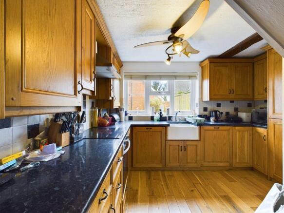 Pinnings Cottage, Hagworthingham Road, Lusby photo 4