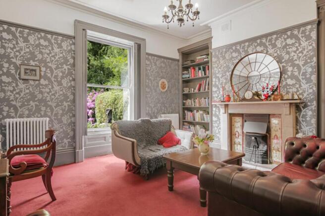 6 bed Terraced for sale Image 4
