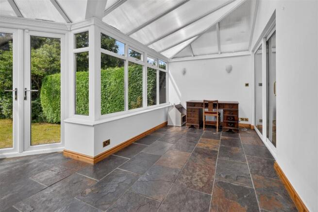 3 bed Detached for sale Image 6