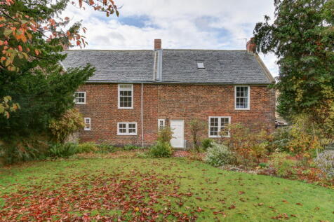 Ulgham Grange Farm Cottages, Ulgham, NE61 3AU