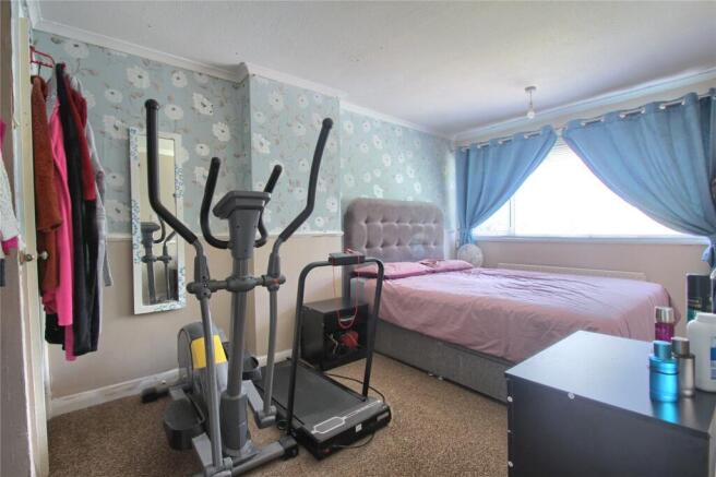 3 bed Terraced for sale Image 8